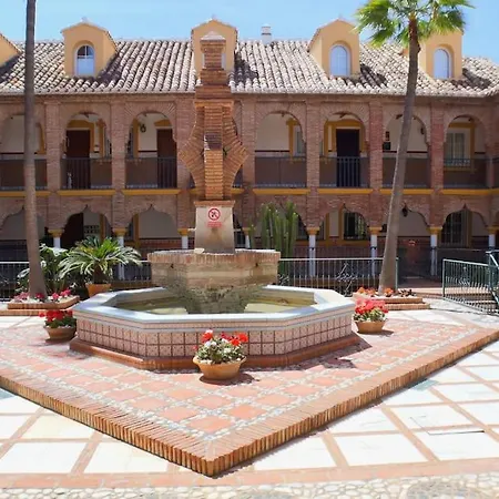 Feriehus Casa Feliz - Mijas Golf, Private Pool, 3 Bedroom 3 Bathrooms Ensuite