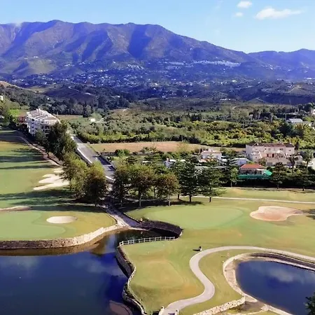 Casa Feliz - Mijas Golf, Private Pool, 3 Bedroom 3 Bathrooms Ensuite Feriehus